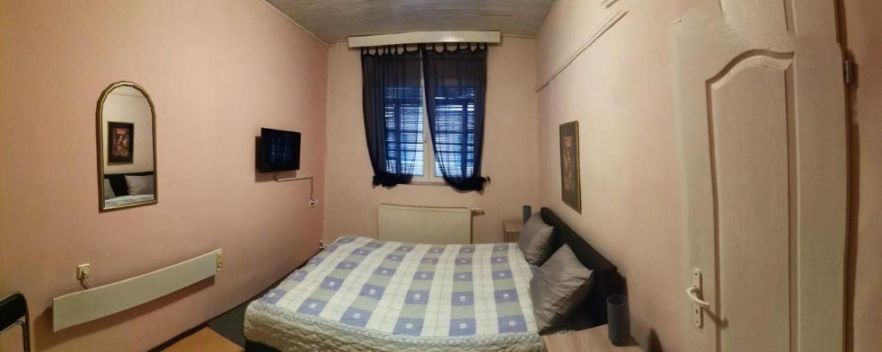Krin Apartman Subotica Eksteriør billede